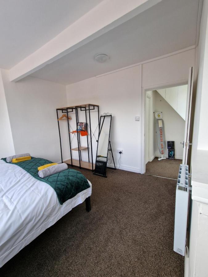 Balco Sherwood Apartment - 2 Bedrooms, 5 Beds - Sky Tv And Internet Nottingham Exteriör bild