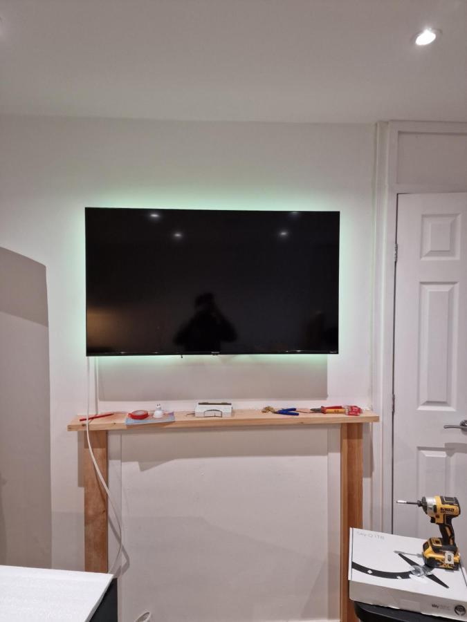 Balco Sherwood Apartment - 2 Bedrooms, 5 Beds - Sky Tv And Internet Nottingham Exteriör bild